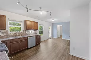 6538 Rustling Leaves Way, Wilmington, NC 28409 - Photo 6