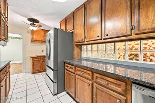 303 Harvey Cir, Grifton, NC 28530 - Photo 18