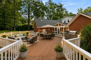303 Harvey Cir, Grifton, NC 28530 - Photo 4