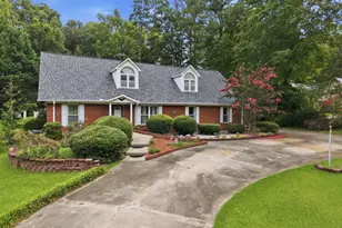 303 Harvey Cir, Grifton, NC 28530 - Photo 2