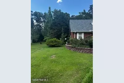 303 Harvey Circle, Grifton, NC 28530 - Photo 6