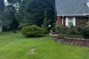 303 Harvey Cir, Grifton, NC 28530 - Photo 6