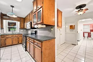 303 Harvey Cir, Grifton, NC 28530 - Photo 16