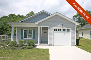 305 Cypress Ave, Holly Ridge, NC 28445 - Photo 1