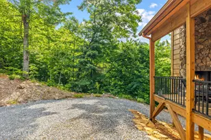 105 Noble Mountain Landing, Murphy, NC 28906 - Photo 14