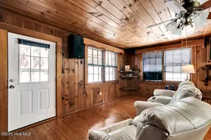 205 W Moore St, Southport, NC 28461 - Photo 8