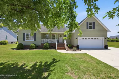1129 Coral Reef Drive, New Bern, NC 28560 - Photo 10