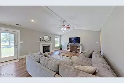 1129 Coral Reef Drive, New Bern, NC 28560 - Photo 20