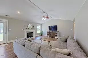1129 Coral Reef Dr, New Bern, NC 28560 - Photo 20