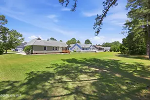 1129 Coral Reef Dr, New Bern, NC 28560 - Photo 50