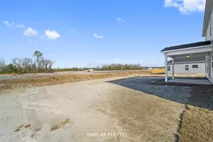 527 Appalachian Trl N, Jacksonville, NC 28546 - Photo 32