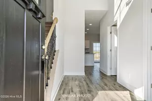 527 Appalachian Trl N, Jacksonville, NC 28546 - Photo 4