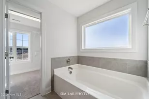 527 Appalachian Trl N, Jacksonville, NC 28546 - Photo 24