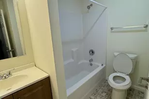 609 N 8th St, Wilmington, NC 28401 - Photo 6