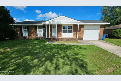 109 Valley Court, Jacksonville, NC 28540 - Photo 1