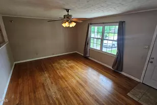 109 Valley Ct, Jacksonville, NC 28540 - Photo 4