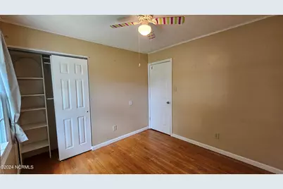 109 Valley Court, Jacksonville, NC 28540 - Photo 2