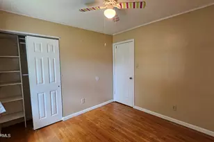 109 Valley Ct, Jacksonville, NC 28540 - Photo 2