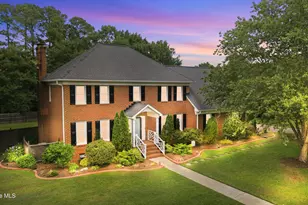 105 Christina Dr, Greenville, NC 27858 - Photo 2