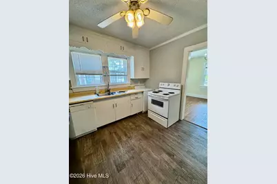 1912 E 4th Street, Greenville, NC 27858 - Photo 16