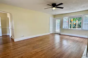 1912 E 4th St, Greenville, NC 27858 - Photo 4