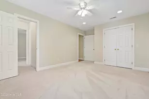 519 Sea Castle Ct, Wilmington, NC 28412 - Photo 18