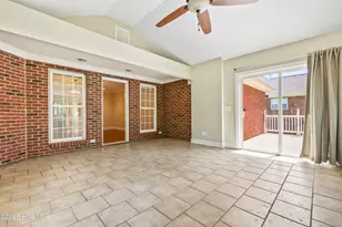 519 Sea Castle Ct, Wilmington, NC 28412 - Photo 8