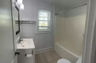249 N Carolina Ave, Wilmington, NC 28401 - Photo 8