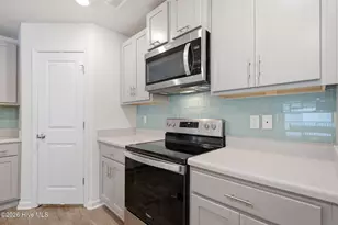 5718 Parterre Ct NE, Leland, NC 28451 - Photo 10