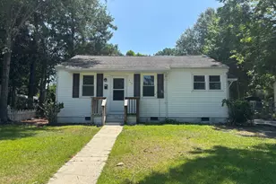 412 New River Dr, Jacksonville, NC 28540 - Photo 1