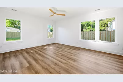 5011 Peachtree Avenue, Wilmington, NC 28403 - Photo 6