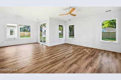 5011 Peachtree Avenue, Wilmington, NC 28403 - Photo 8