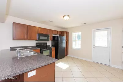 202 Lanieve Court #5, Hubert, NC 28539 - Photo 8