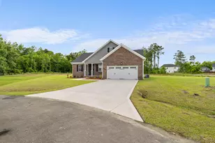 908 Freewoods Ct, Jacksonville, NC 28546 - Photo 4