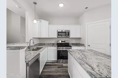 908 Freewoods Court, Jacksonville, NC 28546 - Photo 18