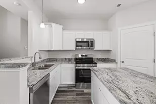 908 Freewoods Ct, Jacksonville, NC 28546 - Photo 18