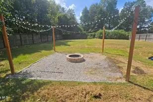 219 Blue Creek School Rd, Jacksonville, NC 28540 - Photo 4