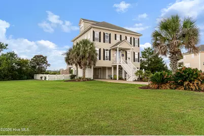 524 Shipmast Court & Slip #4, Beaufort, NC 28516 - Photo 2