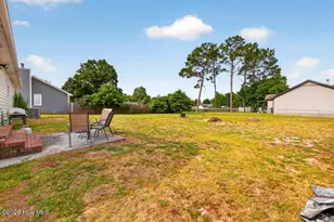496 Sand Ridge Rd, Hubert, NC 28539 - Photo 16