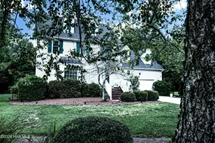 1004 Somerset Ct, Trent Woods, NC 28562 - Photo 4