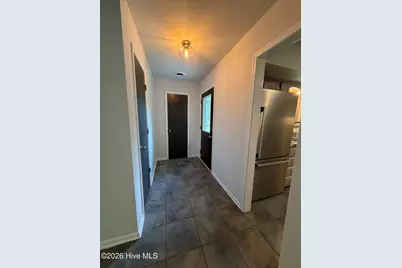 106 Brookdale Plaza, Jacksonville, NC 28546 - Photo 2