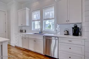 215 Writers Wy, Bald Head Island, NC 28461 - Photo 16