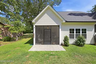 813 Bluebird Dr, New Bern, NC 28560 - Photo 40