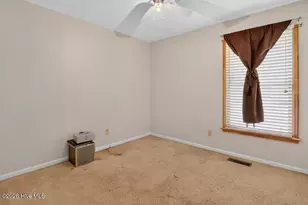 2907 Mason Cir, New Bern, NC 28562 - Photo 10
