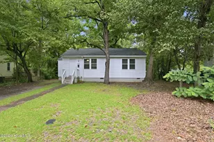 919 Tatum Dr, New Bern, NC 28560 - Photo 16