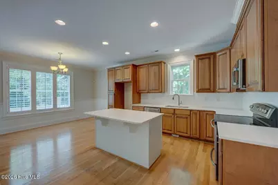207 Emmen Road, New Bern, NC 28562 - Photo 14