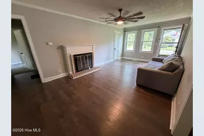 412 Midland Way, Laurinburg, NC 28352 - Photo 2