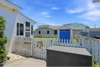 309 M Avenue, Kure Beach, NC 28449 - Photo 34