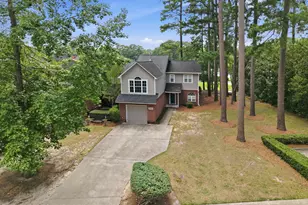 2731 Townes Dr, Greenville, NC 27858 - Photo 4