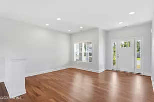 447 Avendale Dr, Rocky Point, NC 28457 - Photo 6